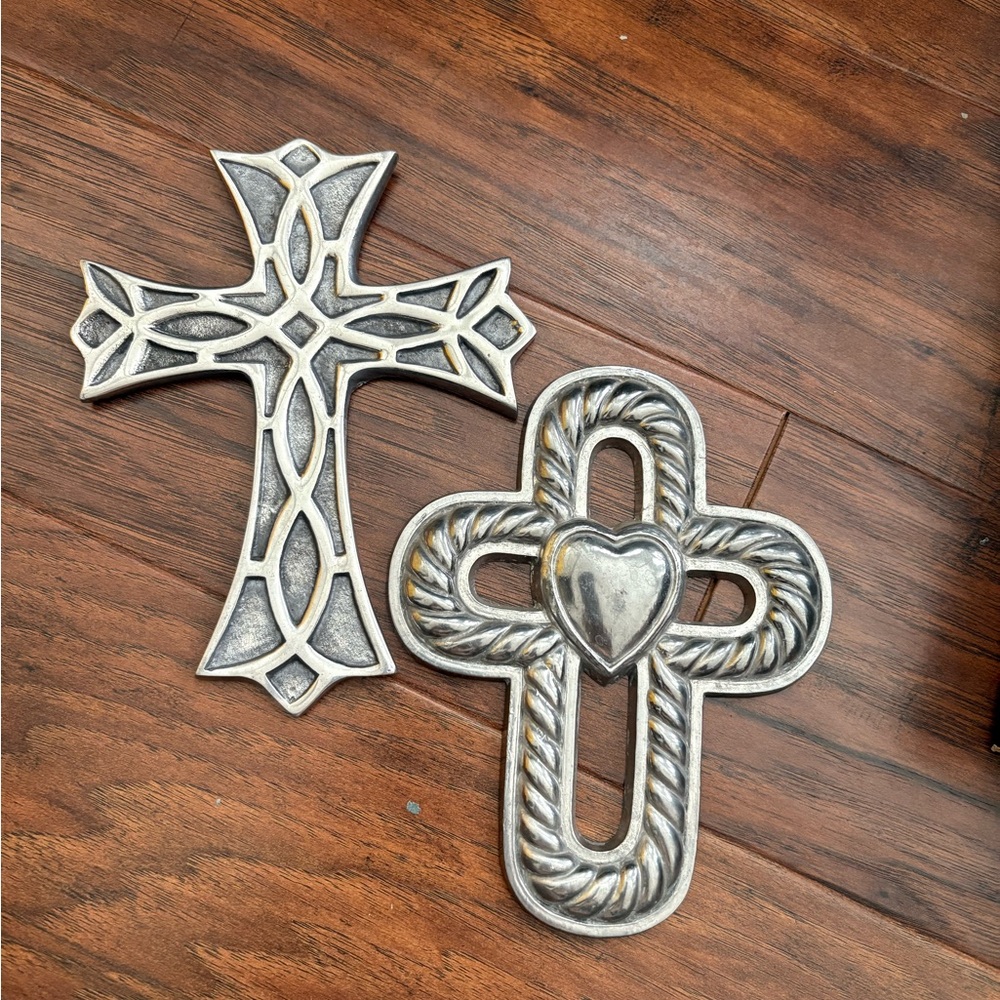 Silver Decorative Cross Wall Art Set